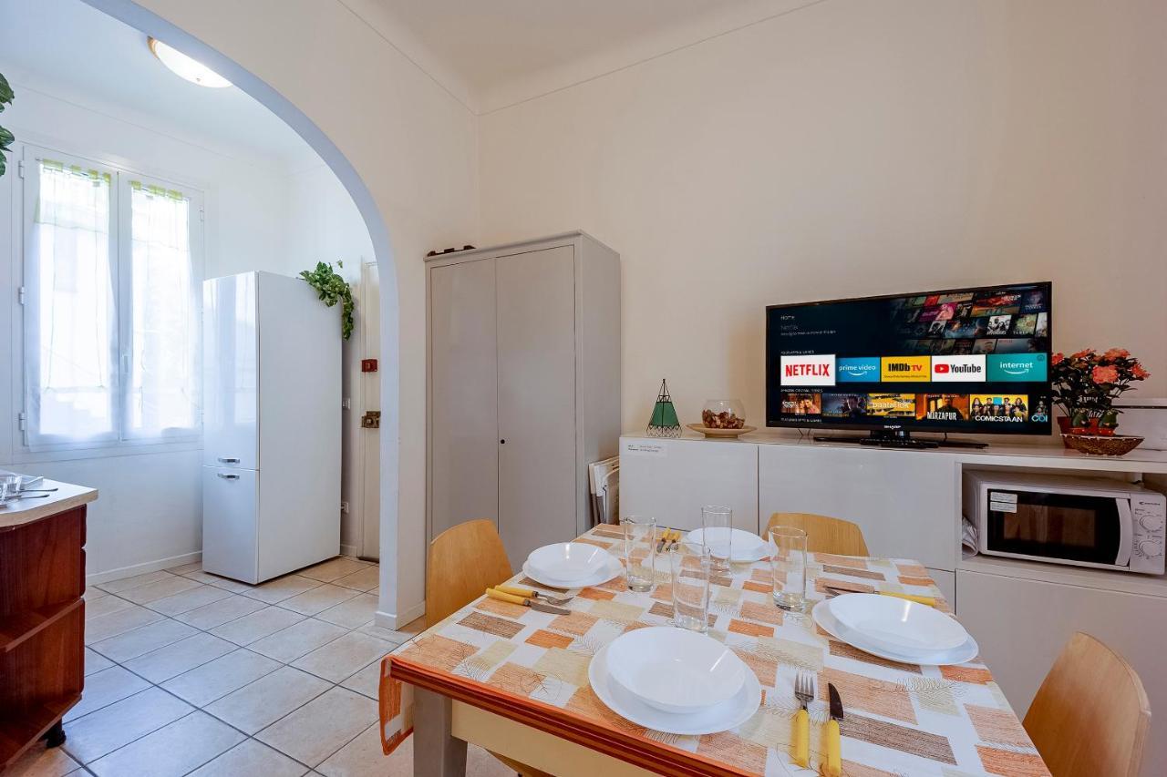Il Gattino Di Sanremo - Trilocale Centro E Stazione Del Treno Apartment Exterior photo